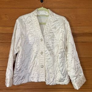 Vintage Miss Elaine 80s quilted satin bed jacket